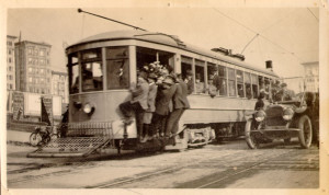 Muni car #1 (1912). Courtesy San Francisco Public Library.