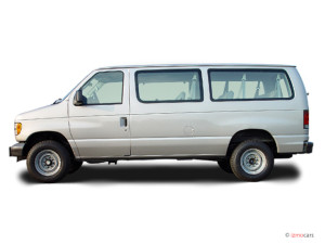 Ford Econoline (2003).