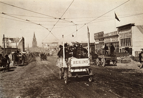 Market Street during the streetcar strike (1907).
