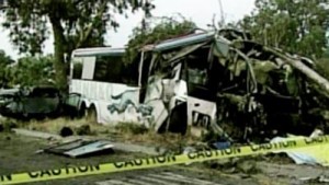 Greyhound bus crash Fresno (2010).