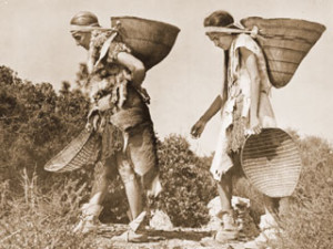 Yokut women.